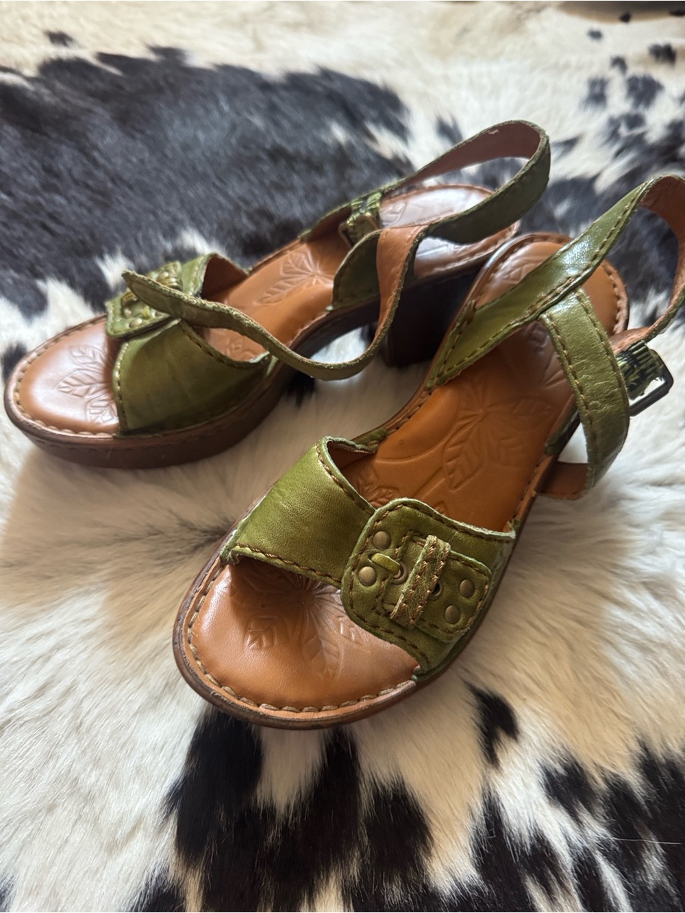 Born Olive Green Leather Slingback Sandals with Brown Footbed